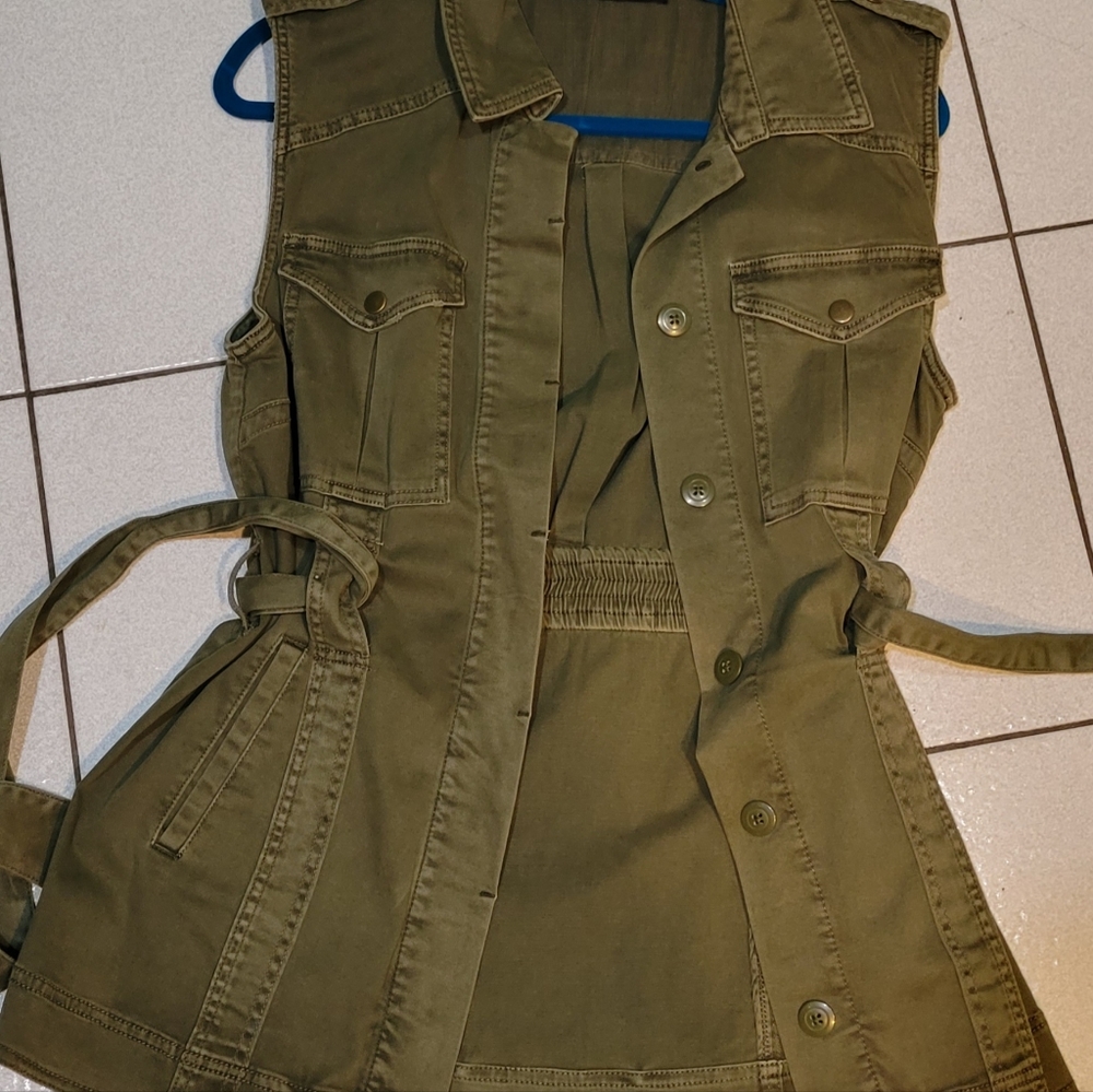 Jacket vest button front with waist tie